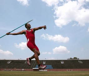 开云官网-威廉姆斯轻取雷诺车队，诺里斯关键制胜，一场策略与勇气的胜利